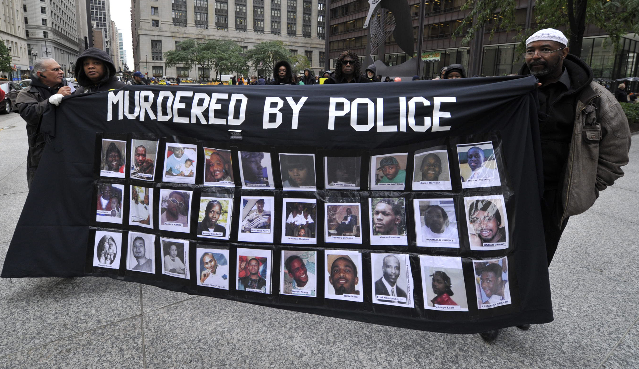 Mourners march from Daley Plaza