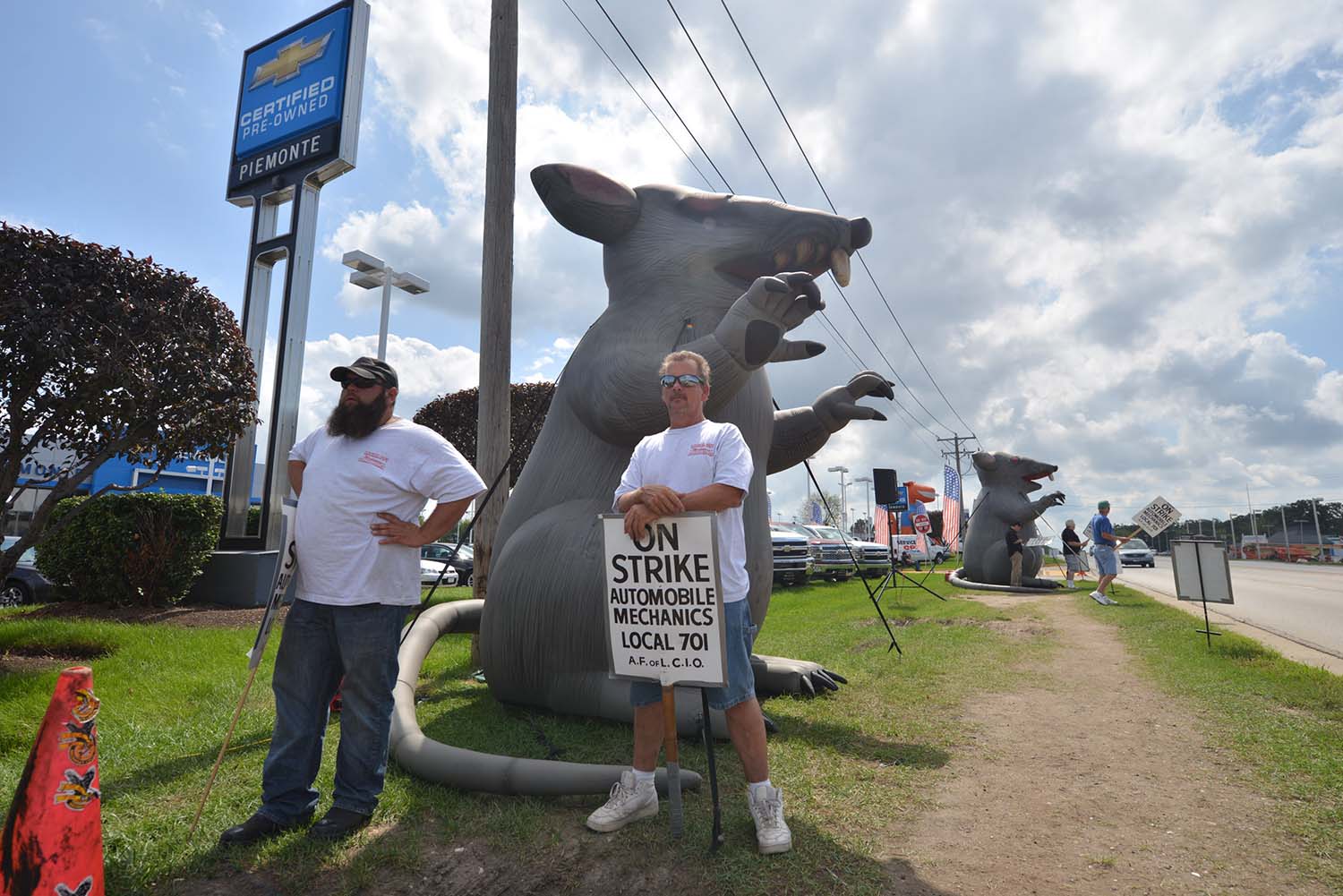 Mechanics Local 701 strike